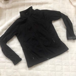 McKinley black light weight jacket, size medium, lightly worn, excellent cond